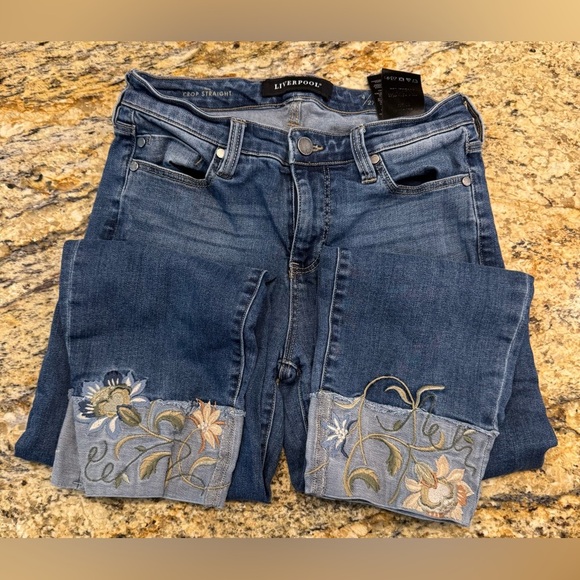 Liverpool Jeans Women’s Size 4/27 Floral Embroidered Cuffed Hem - Picture 8 of 11